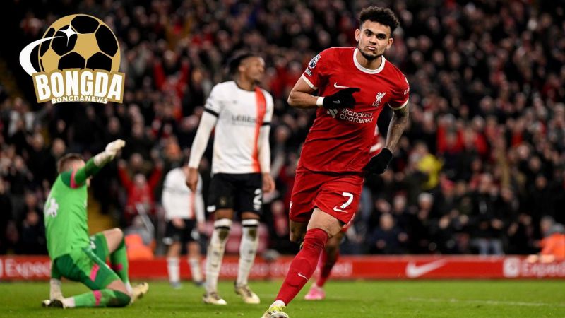 Thắng đậm Luton, Liverpool vững vàng trên đỉnh Premier League