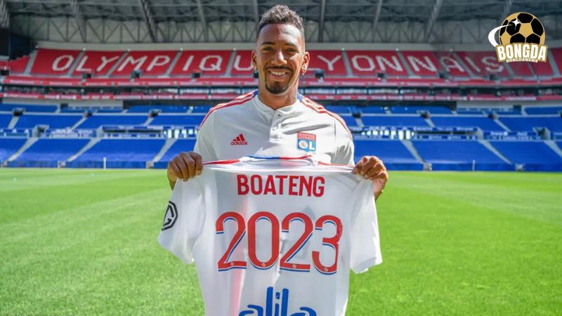 2. Hậu vệ cánh hay nhất thế giới Jérôme Boateng (Lyon)