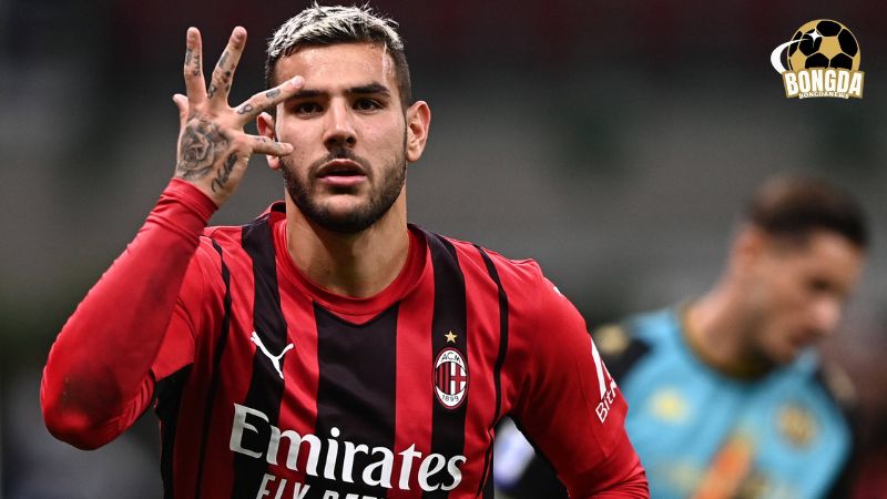 9. Theo Hernandez (Milan): hậu vệ cánh trái hay nhất thế giới